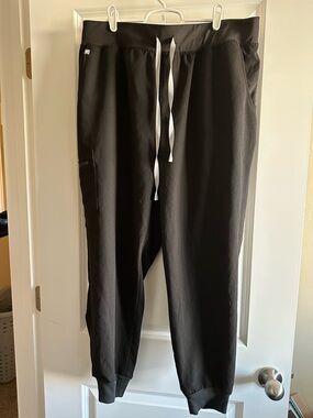Figs Women’s Jogger Scrub Bottoms